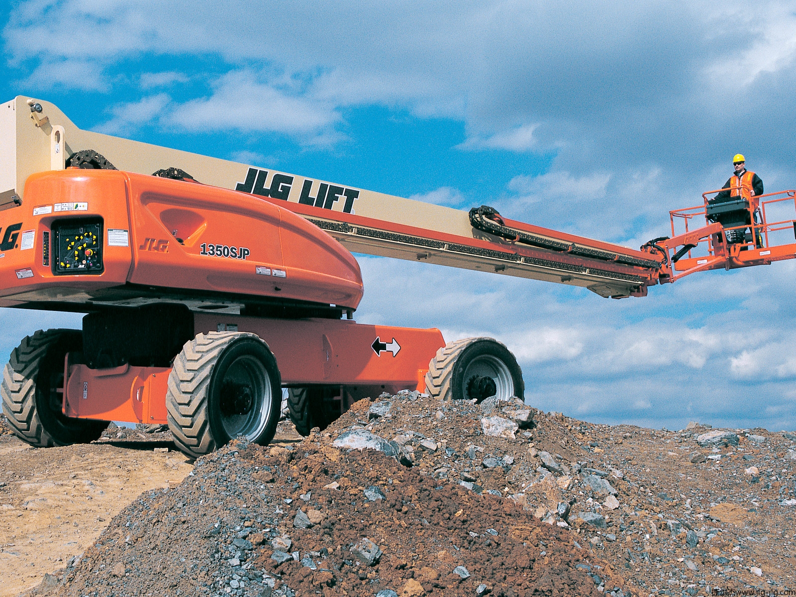 JLG 